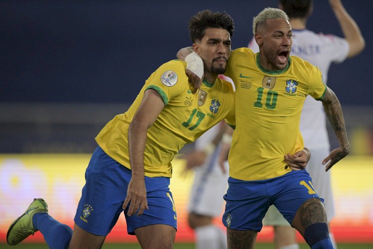 10-man Brazil still reach SFs